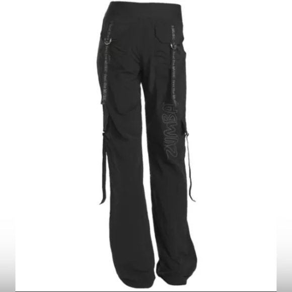 Zumba Fitness Pants - ZUMBA CARGO PANTS DANCE FITNESS Converts to Capri Large